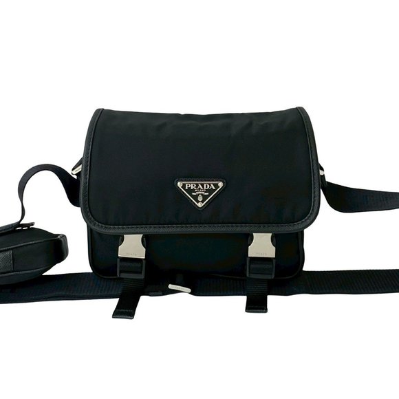 PRADA Black Leather Saffiano Shoulder Bag - Picture 1 of 10
